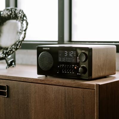 Sangean AM / FM-RDS / USB / Bluetooth Digital Radio in Walnut - 14-WR22WL